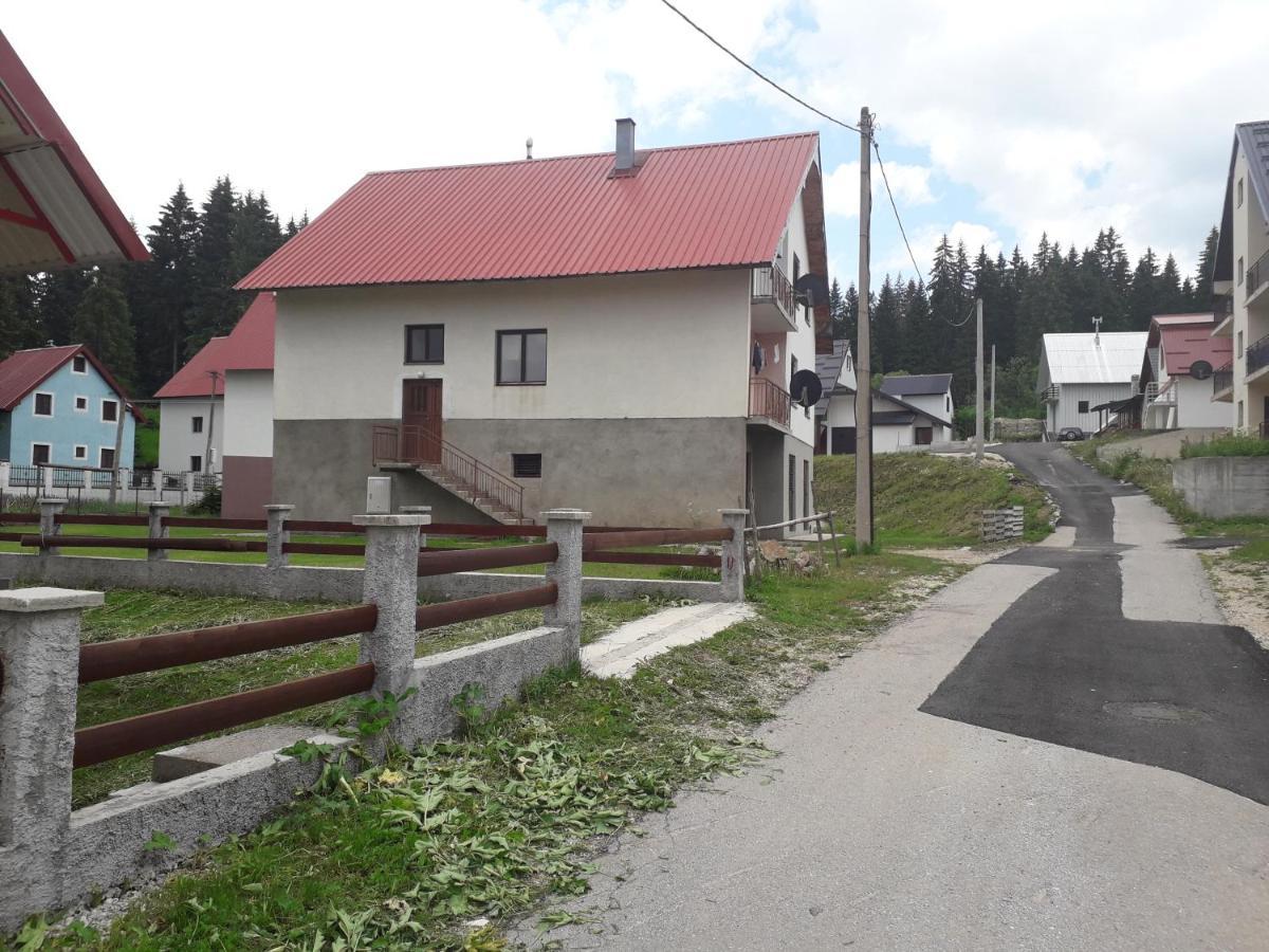 זבליאק Accommodation Konak מראה חיצוני תמונה