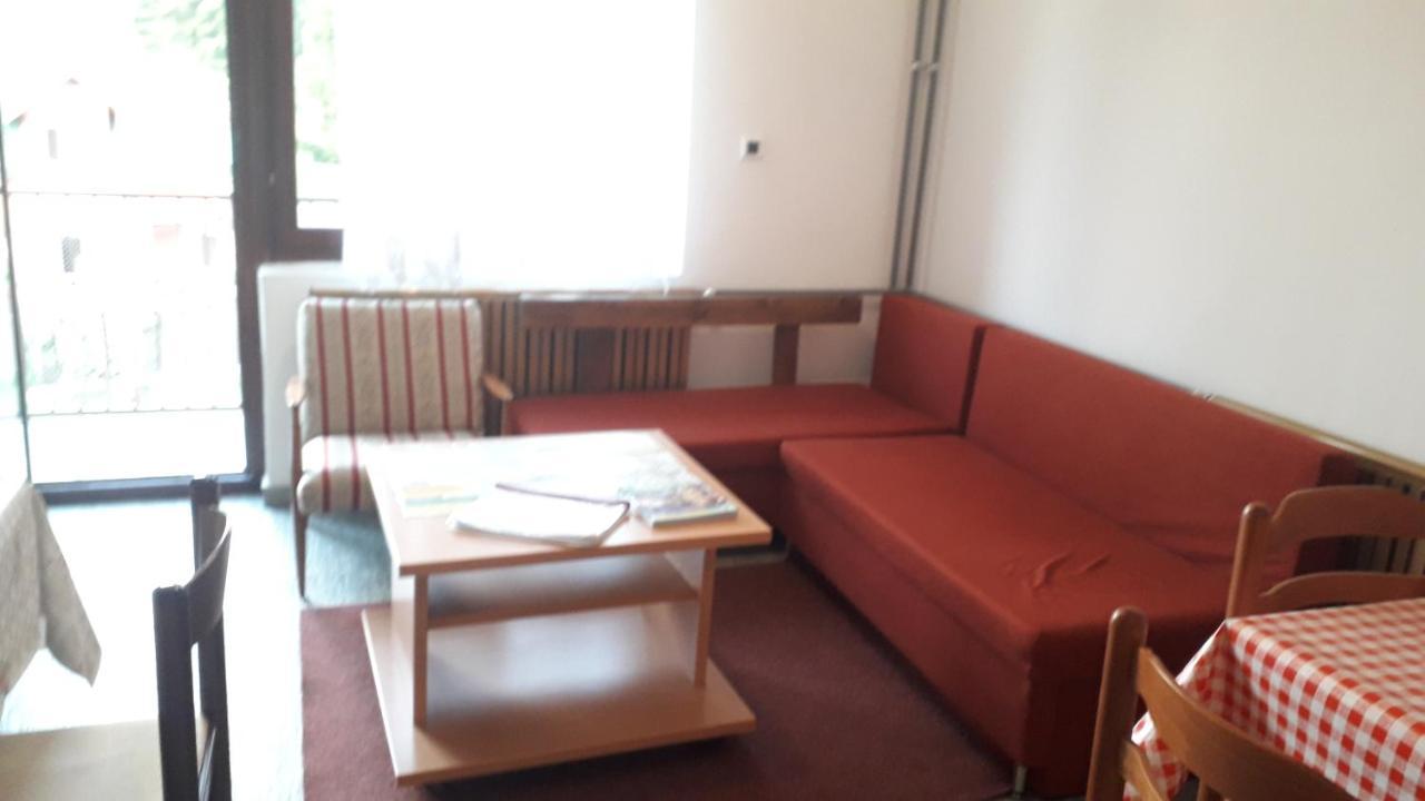 זבליאק Accommodation Konak מראה חיצוני תמונה